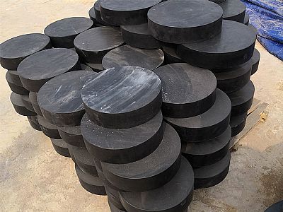 武城县板式橡胶支座由若干层橡胶片与薄钢板经加压硫化